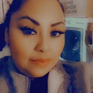 Meet your Posher, Beatriz